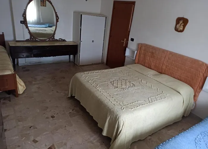 Apartman Elyhouse Gizzeria