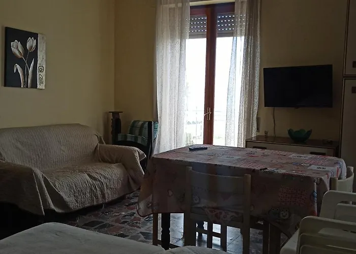 Elyhouse Apartman Gizzeria