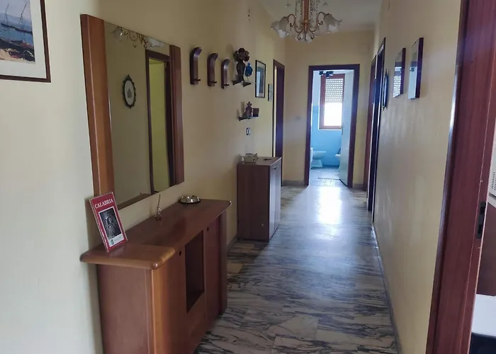 Apartman Elyhouse Gizzeria