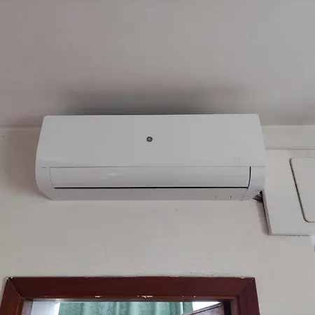 Elyhouse Apartament *