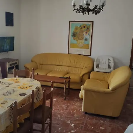 Elyhouse Apartament Gizzeria