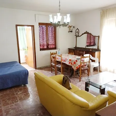 Elyhouse Apartamento