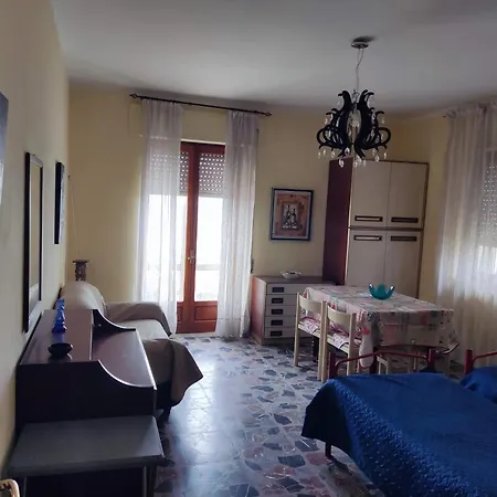 Elyhouse Apartament Gizzeria