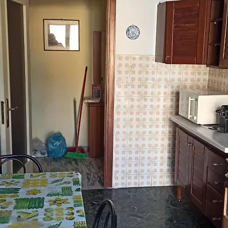 Elyhouse Apartamento *